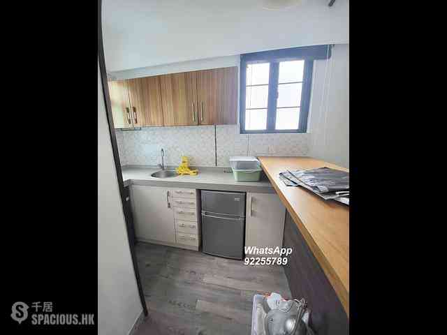 Central - 83-85, Hollywood Road 06