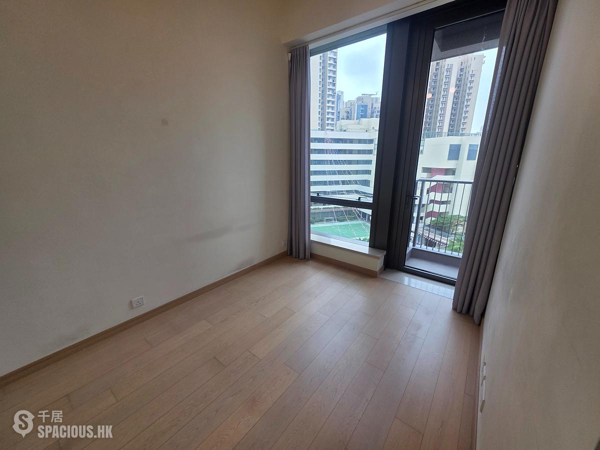 Ho Man Tin - Mantin Heights Block 3 01
