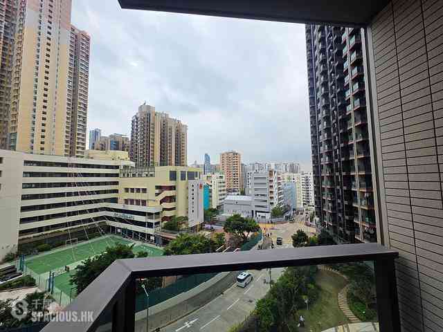 Ho Man Tin - Mantin Heights Block 3 03