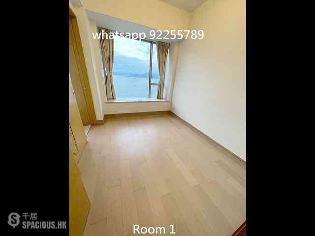 Kennedy Town - Cadogan 04