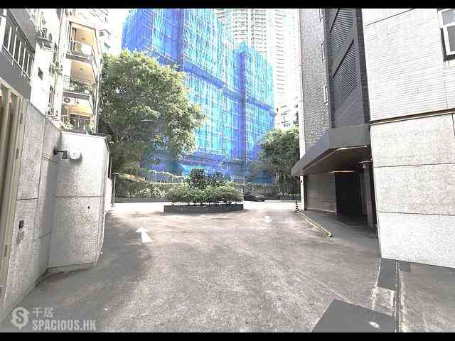 Mid Levels Central - St. Joan Court 01