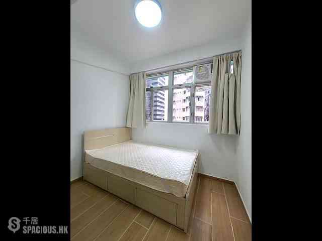 Wan Chai - Luen Tai Building 03