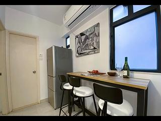 Sai Ying Pun - Wah Lee Building 04