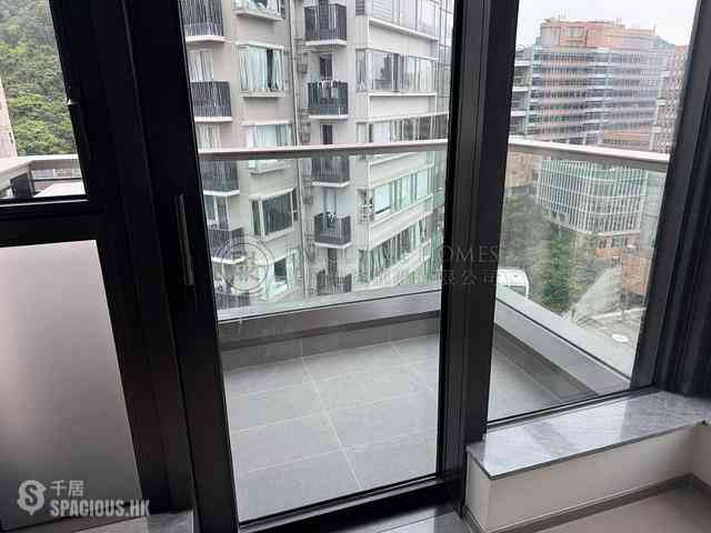 Shek Tong Tsui - The Hilltop 08