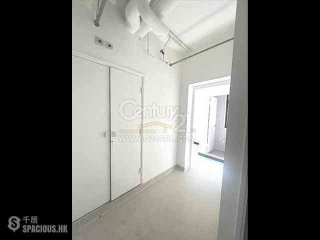 Mid Levels East - Bamboo Grove 05