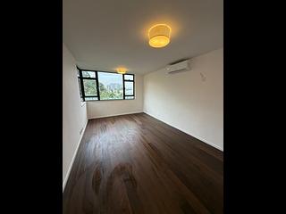 Pok Fu Lam - Greenery Garden Block B 08