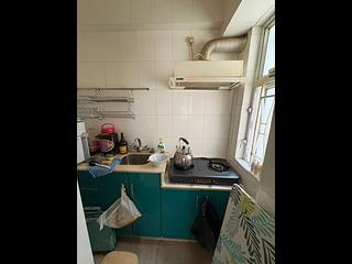 Sai Ying Pun - Hing Wah House 08