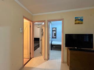 Sai Ying Pun - Tung Cheung Building 05