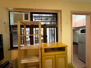 Sai Ying Pun - Tung Cheung Building 07