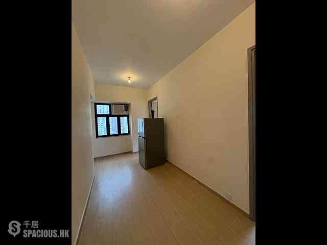 Sai Ying Pun - Rich Court 08