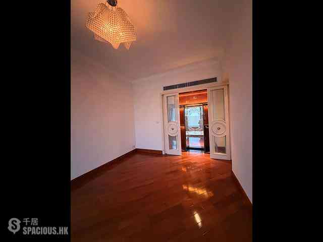 Beacon Hill - One Mayfair 11