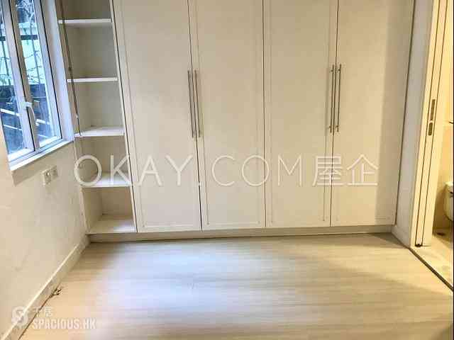 Soho - 122, Hollywood Road 07