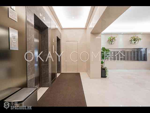 Mid Levels Central - Wealthy Heights 15
