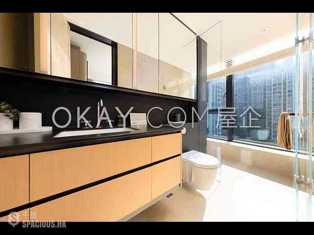 Sheung Wan - 42, Tung St. 13