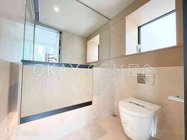 Sheung Wan - 42, Tung St. 07