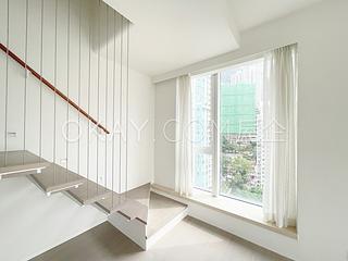 Sheung Wan - 42, Tung St. 08