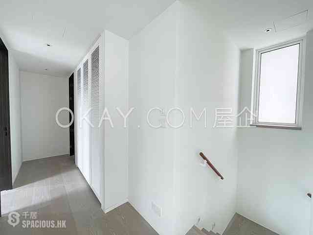 Sheung Wan - 42, Tung St. 09