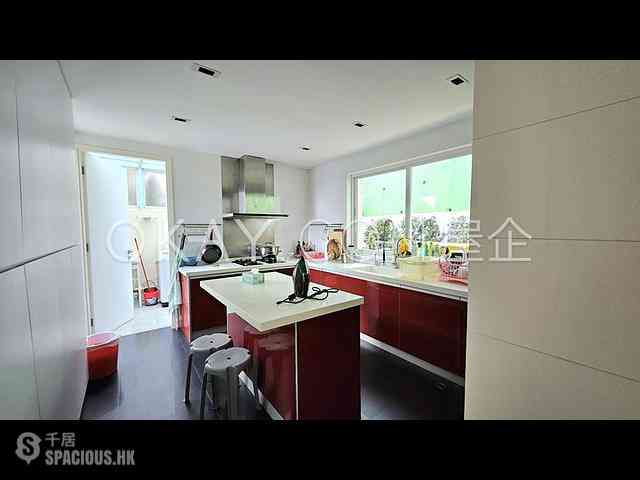 Clear Water Bay - Rainbow Villas 15