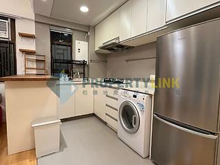 Sai Ying Pun - Golden Phoenix Court 09