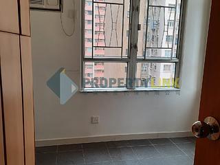 Sai Ying Pun - Yuk Ming Towers 08