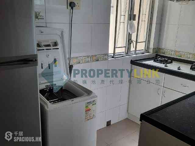 Sai Ying Pun - Yuk Ming Towers 10