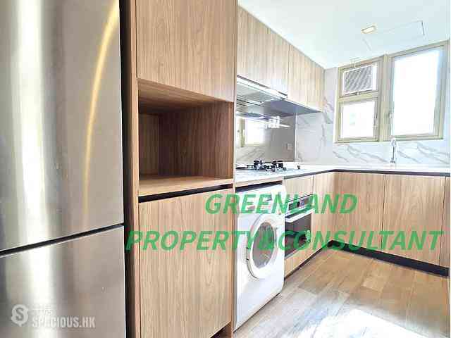 Mid Levels Central - St. Joan Court 02