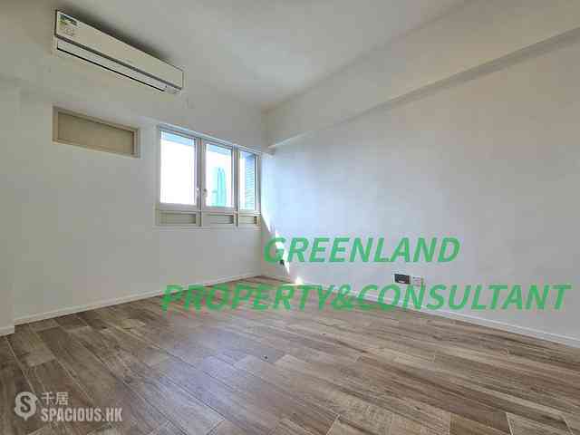 Mid Levels Central - St. Joan Court 04