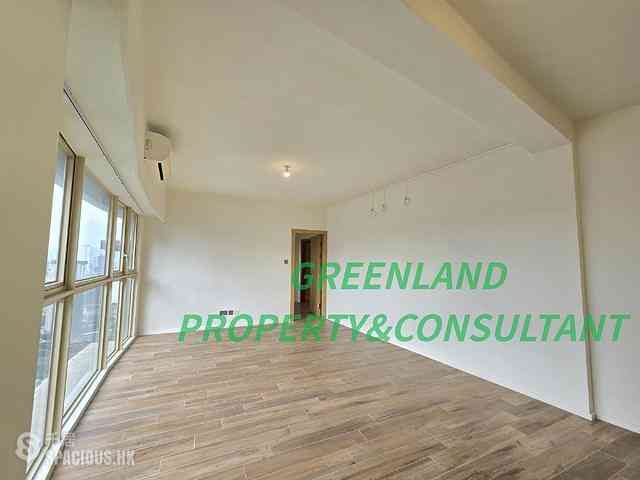 Mid Levels Central - St. Joan Court 03