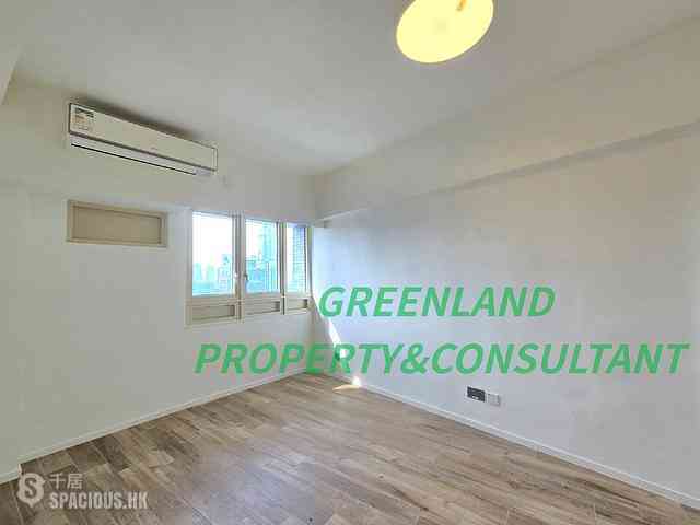 Mid Levels Central - St. Joan Court 05