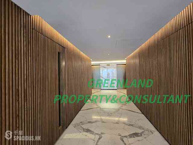 Mid Levels Central - St. Joan Court 09