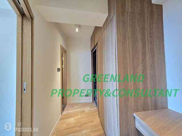 Mid Levels Central - St. Joan Court 08