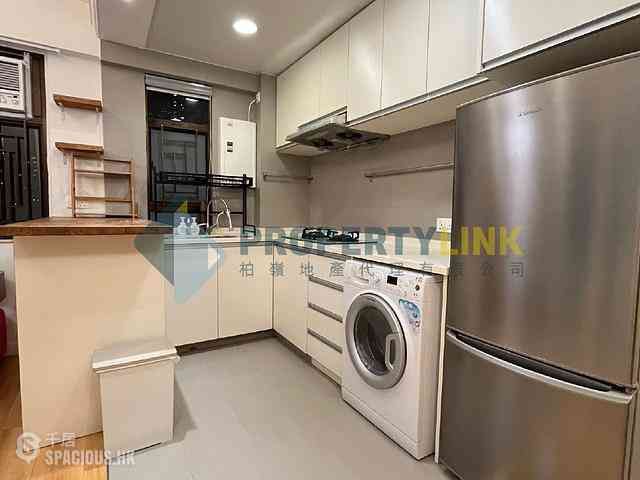 Sai Ying Pun - Golden Phoenix Court 09