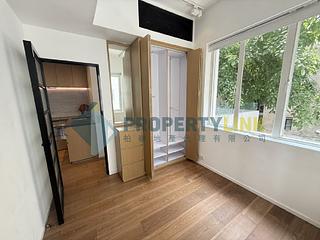 Poho - 41, Square Street 06