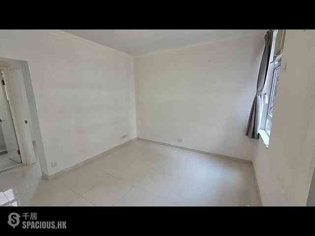 Sai Ying Pun - Po Lam Court 04