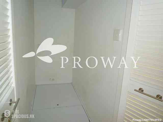Mid Levels Central - Goldwin Heights 11