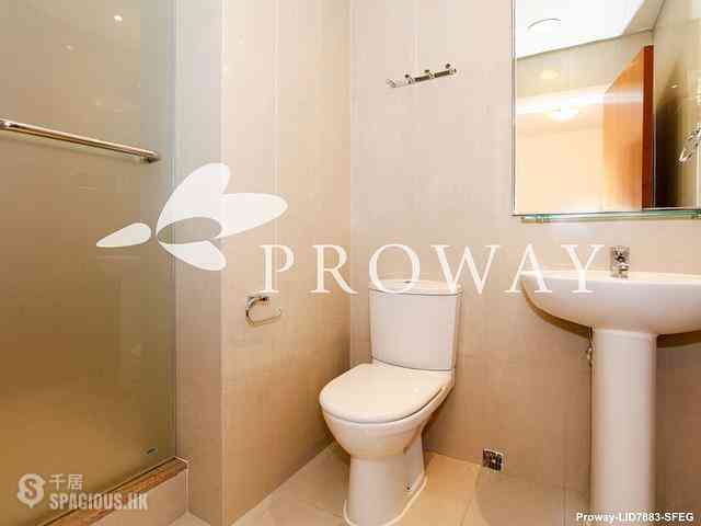 Mid Levels East - Bamboo Grove 11