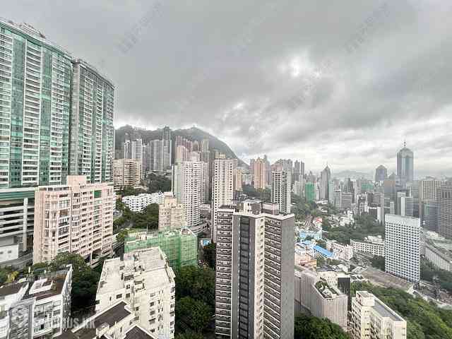 Mid Levels Central - Birchwood Place 07