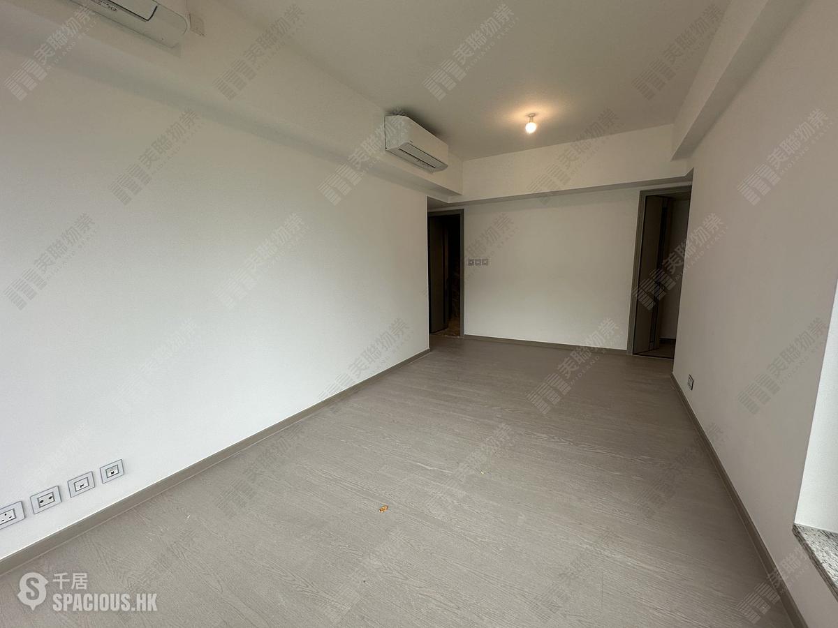 Wong Chuk Hang - The Southside Phase 3B Blue Coast Tower 2A 01