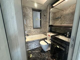 Wong Chuk Hang - The Southside Phase 3B Blue Coast Tower 2A 06