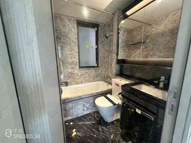 Wong Chuk Hang - The Southside Phase 3B Blue Coast Tower 2A 06