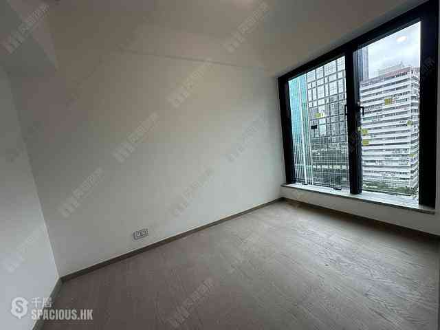 Wong Chuk Hang - The Southside Phase 3B Blue Coast Tower 2A 09