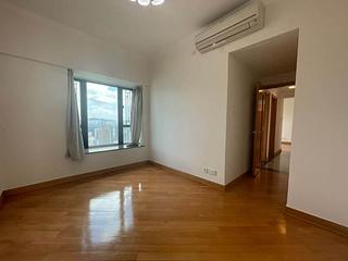 Fortress Hill - Le Sommet Block 2 06
