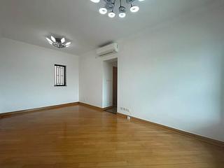 Fortress Hill - Le Sommet Block 2 07