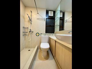 Sai Ying Pun - Golden Phoenix Court 03