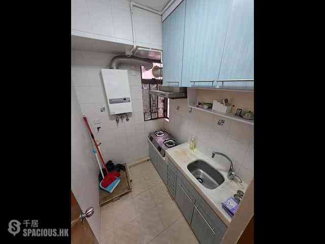 Sai Ying Pun - Hang Sing Mansion 06