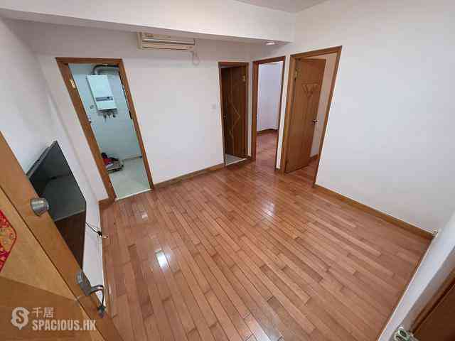 Sai Ying Pun - Hang Sing Mansion 01