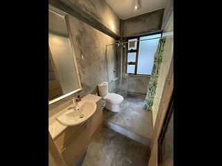 Sai Ying Pun - 88-90, High Street 02