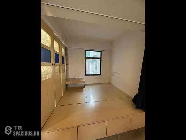 Sai Ying Pun - 88-90, High Street 03