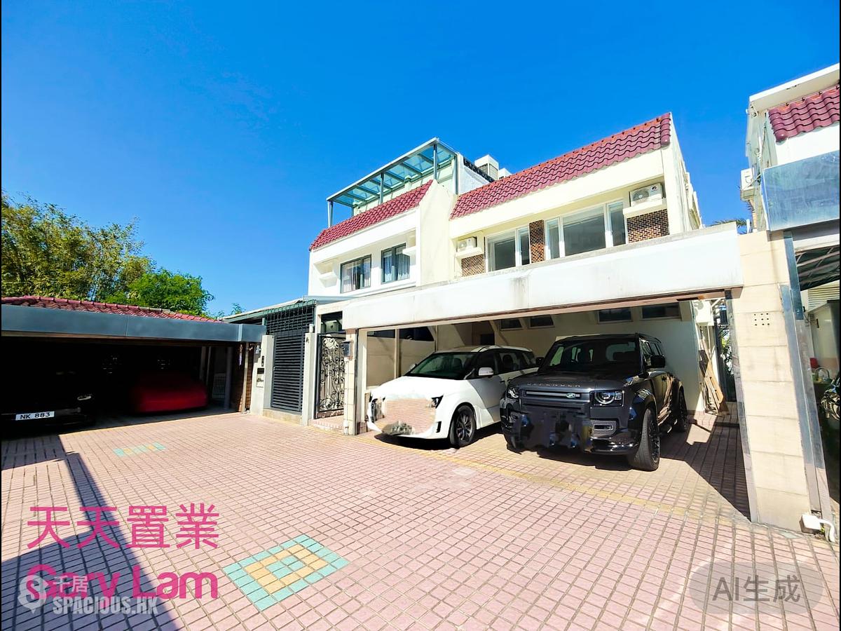 Clear Water Bay - Golden Lake Villa 01