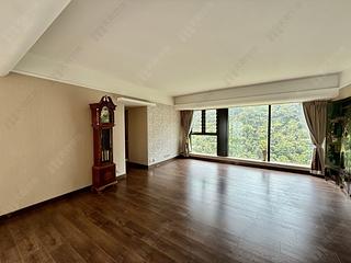 Mid Levels Central - Tavistock II 12